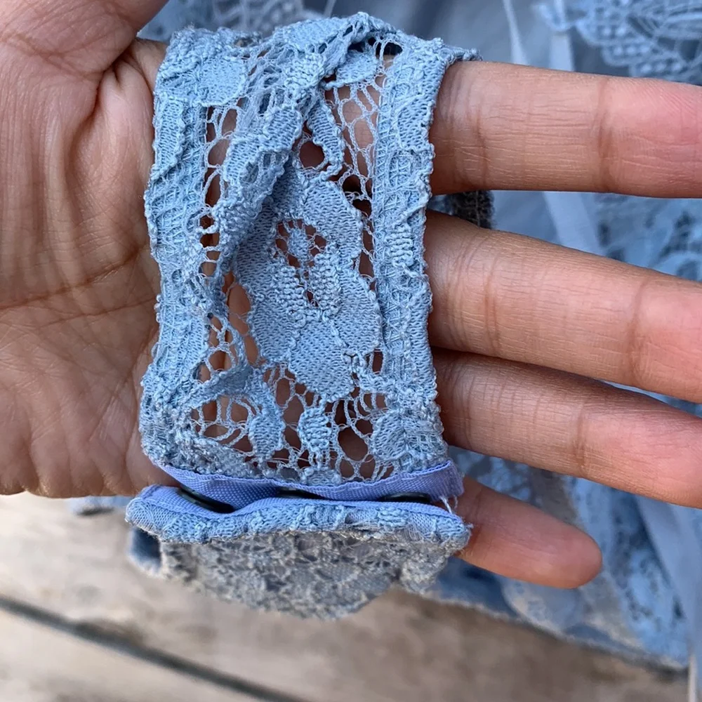 Topshop Lace Bodysuit - Picture 6 of 7